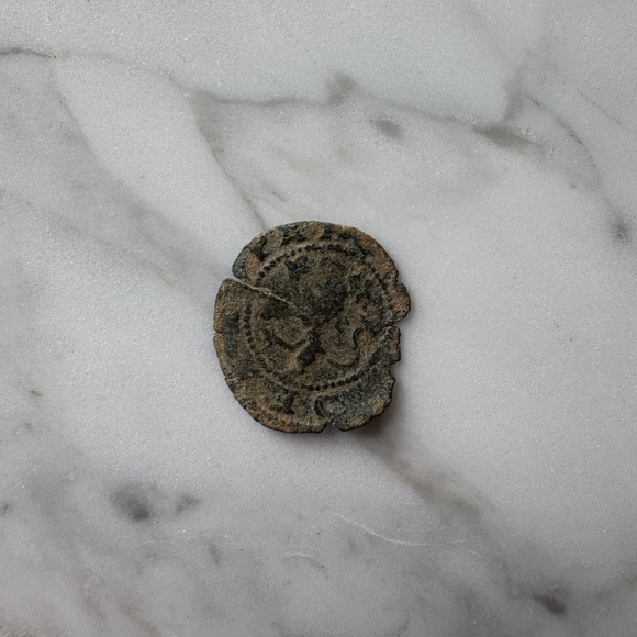 Antique Coin Set - Picture 8 of 12